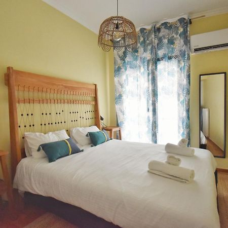 Mignon Apartment Атина Екстериор снимка